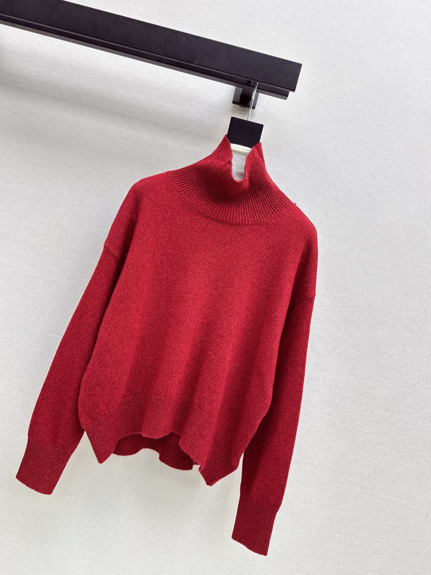 Ce1i NEW Wool sweater