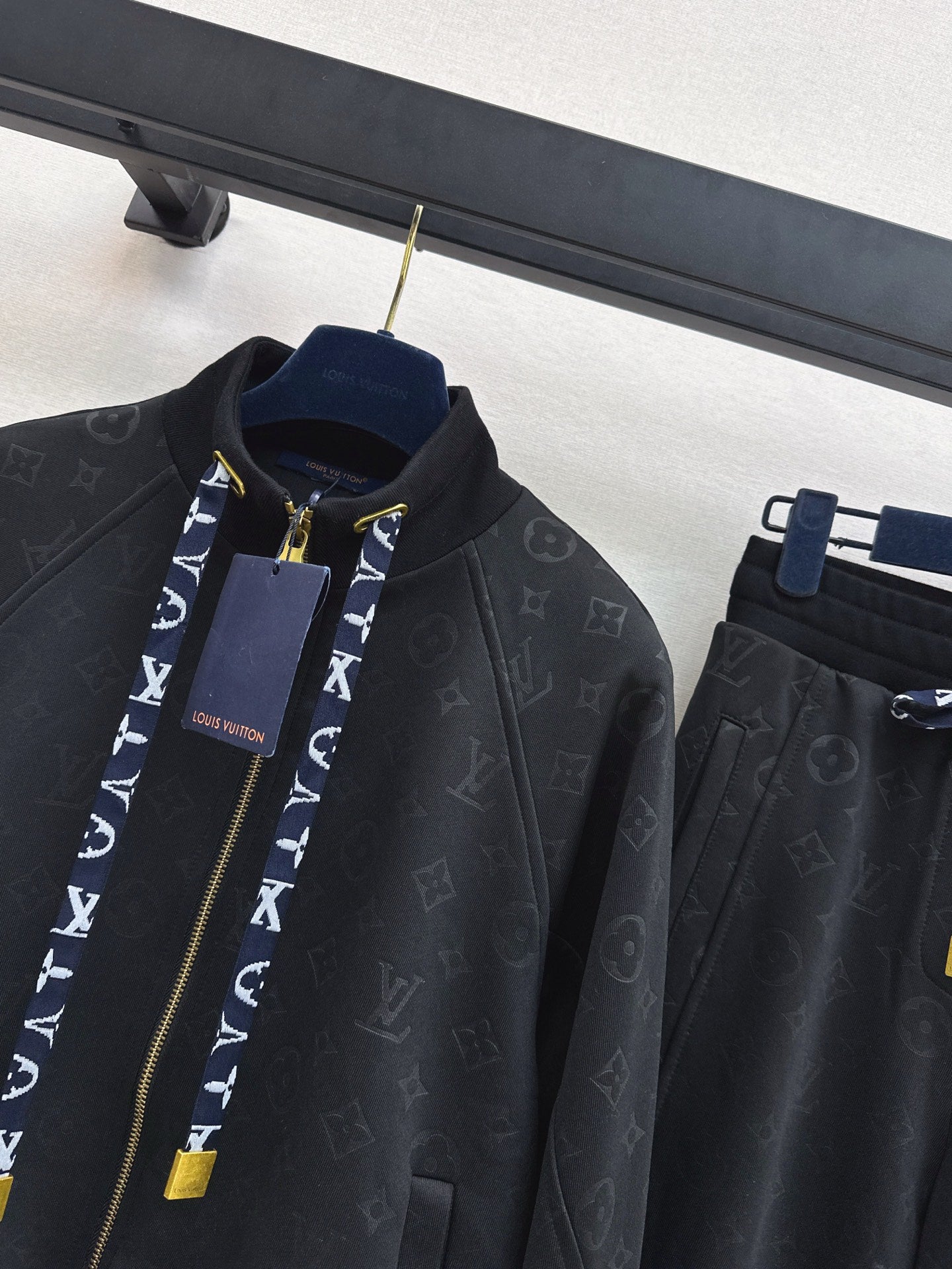 Louis NEW casual suit