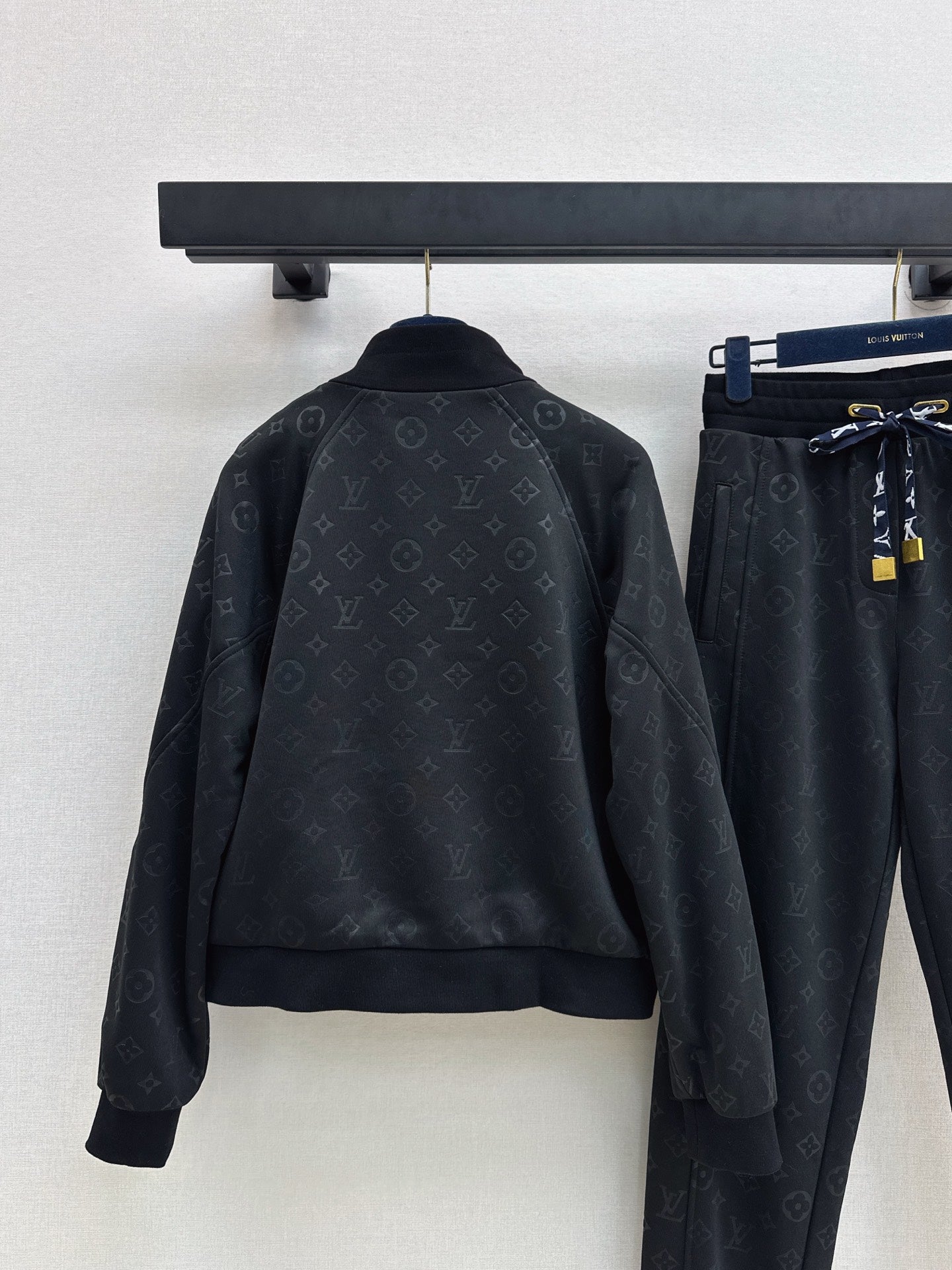 Louis NEW casual suit