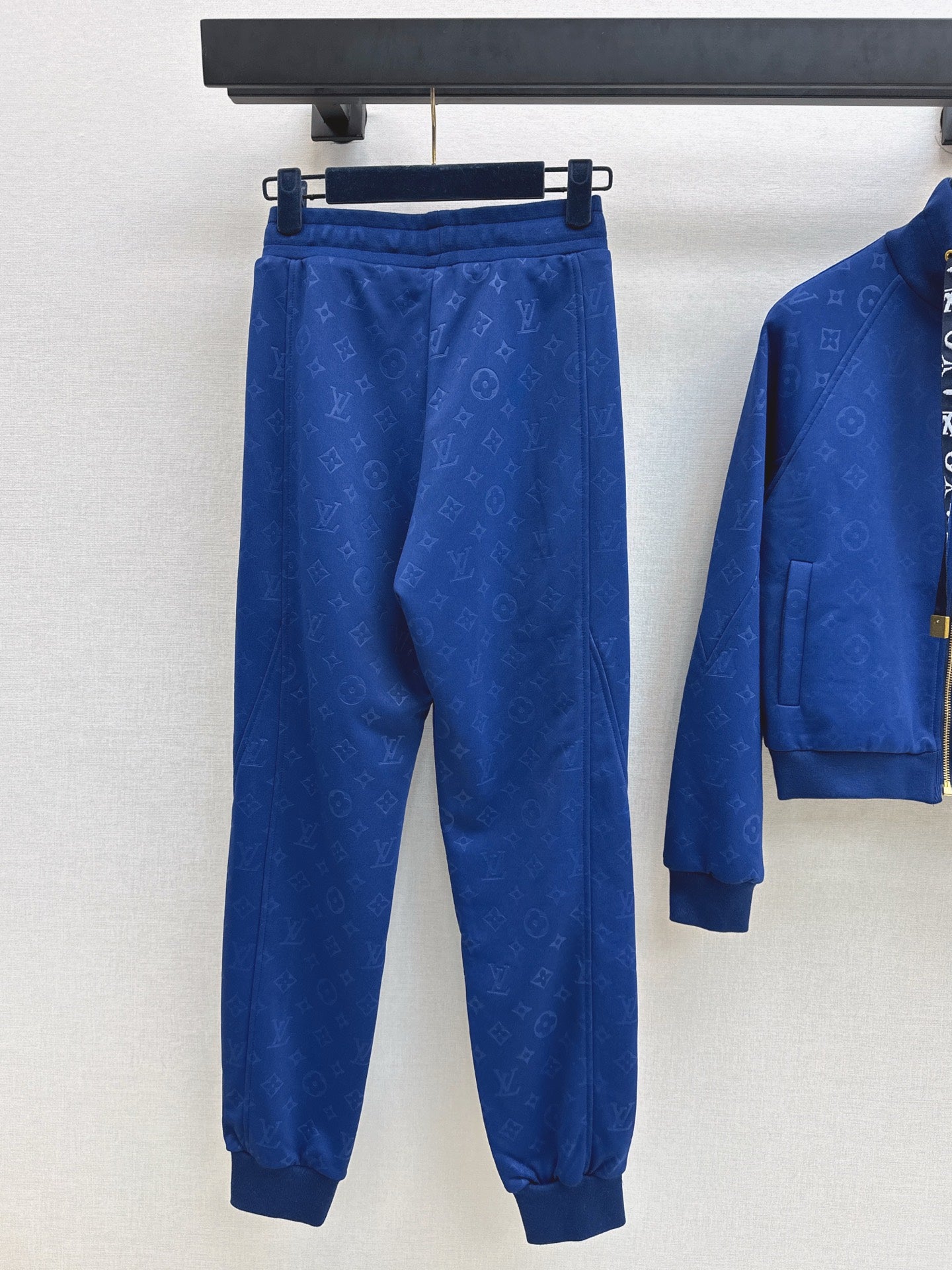 Louis NEW casual suit