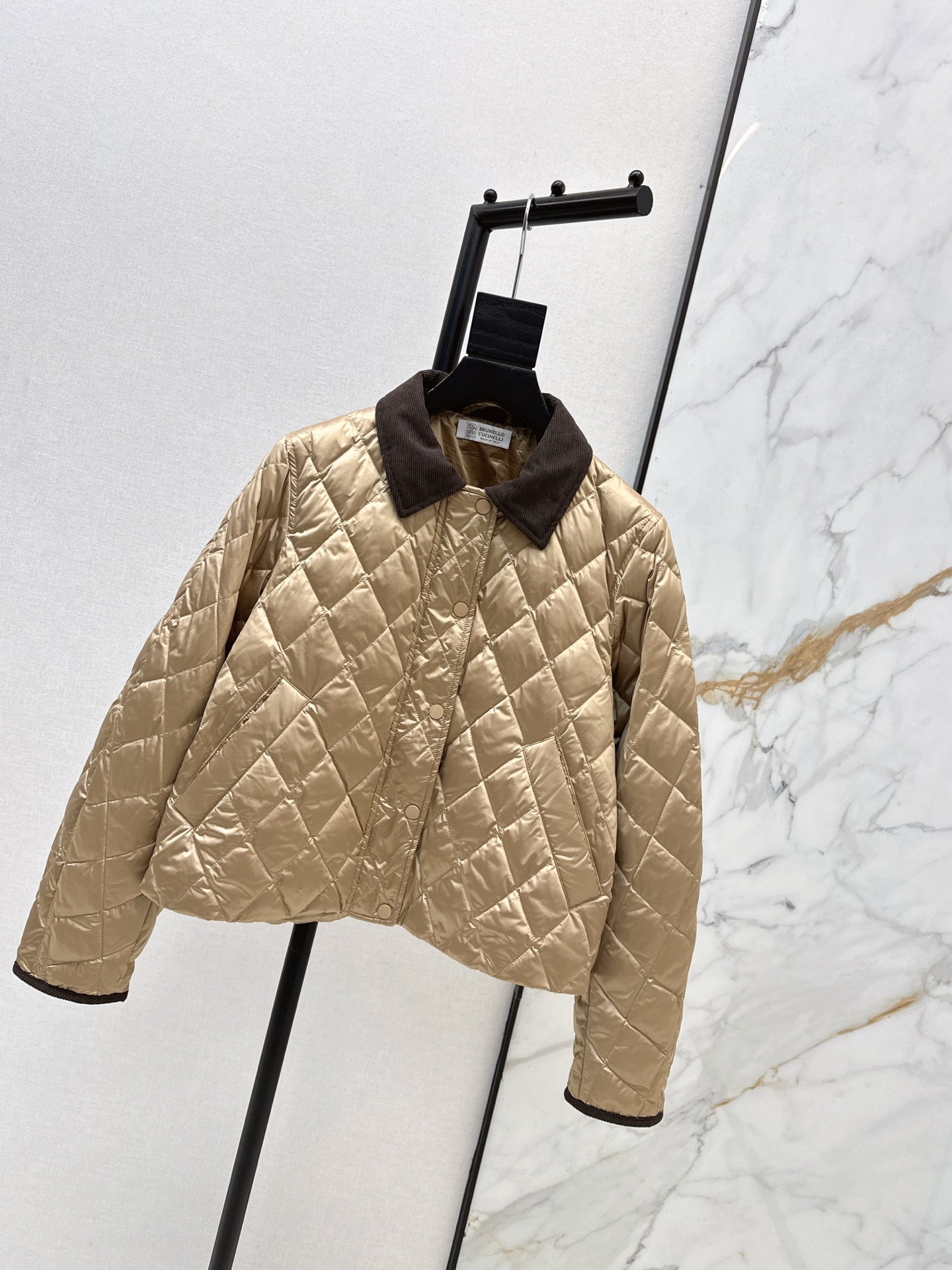 Brune NEW Down jacket