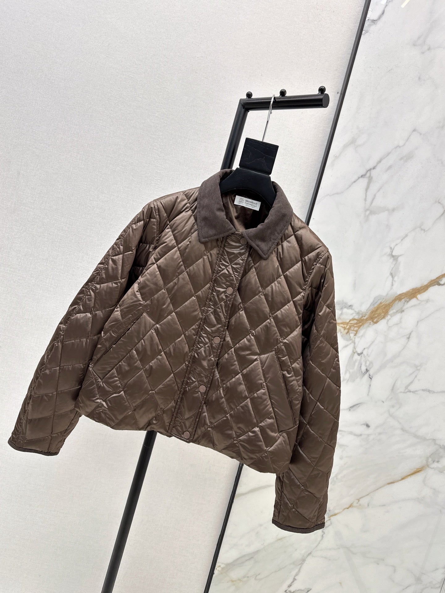 Brune NEW Down jacket