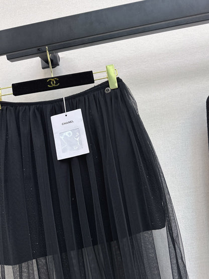 Chan NEW woven skirt and mesh skirt set