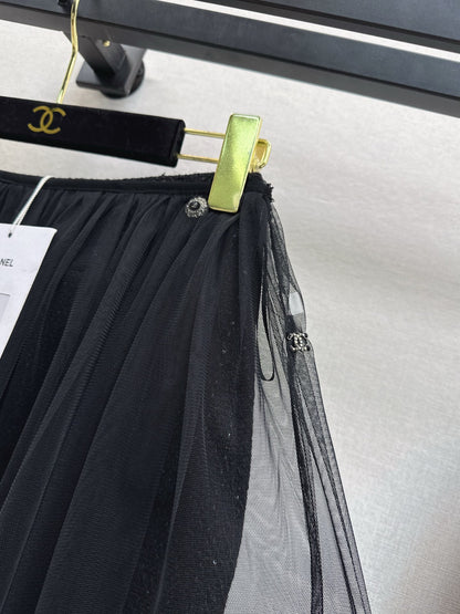 Chan NEW woven skirt and mesh skirt set