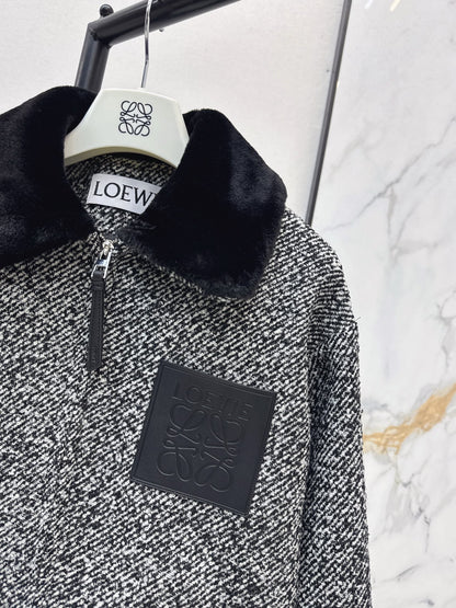 Loe NEW fur collar coat