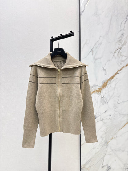 CD NEW Reversible  Jacket