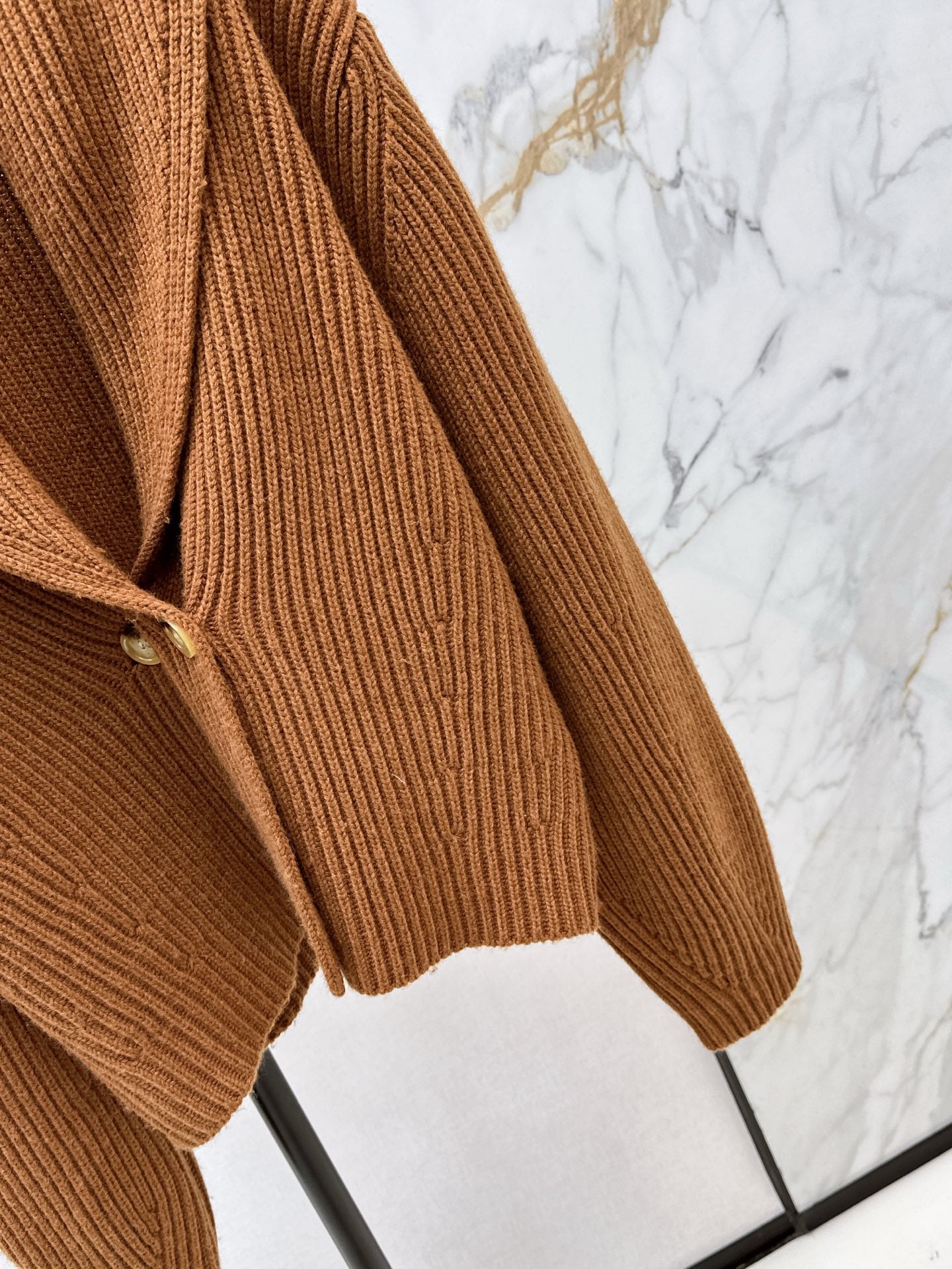 A1a NEW wool cardigan