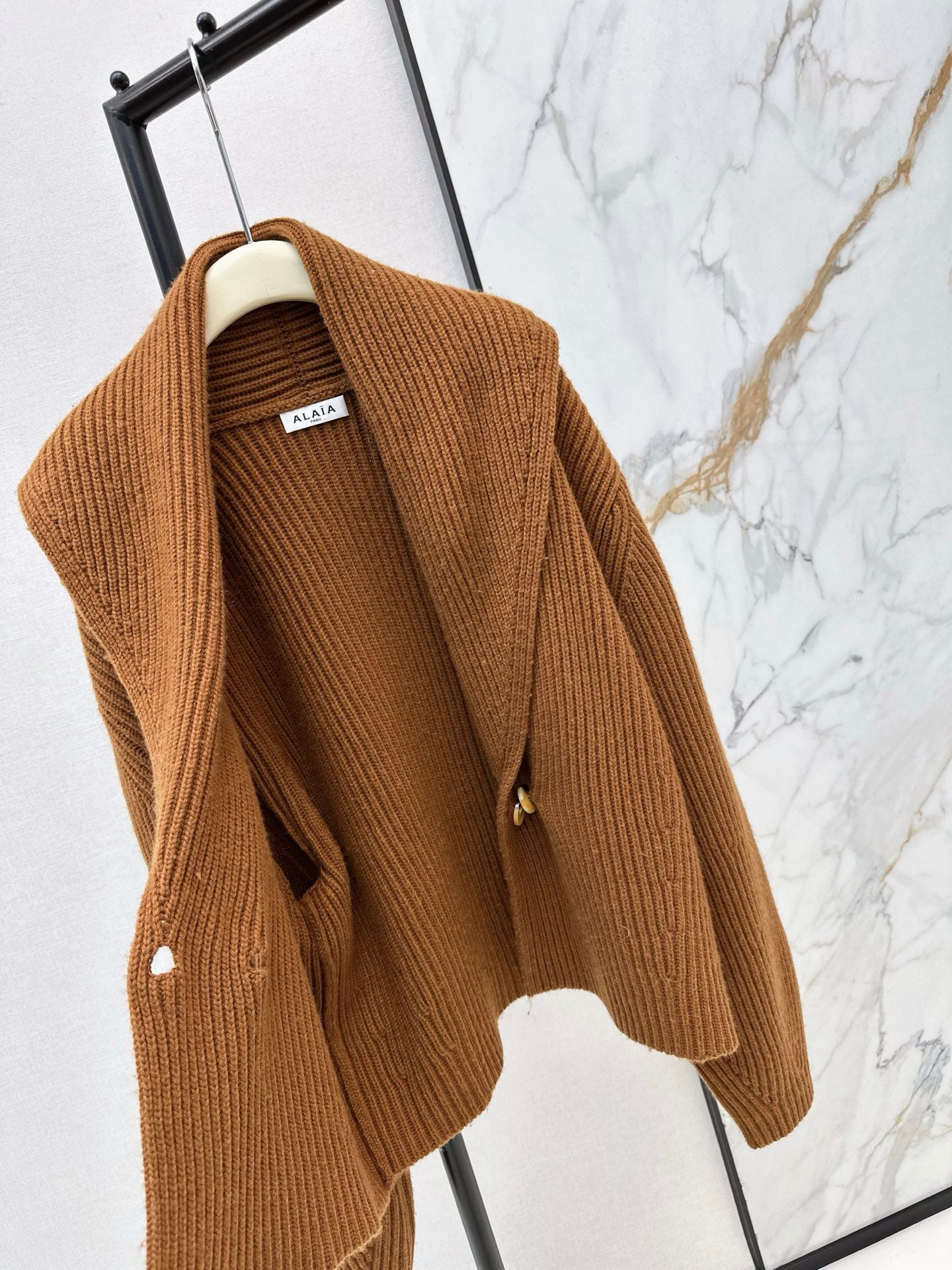 A1a NEW wool cardigan