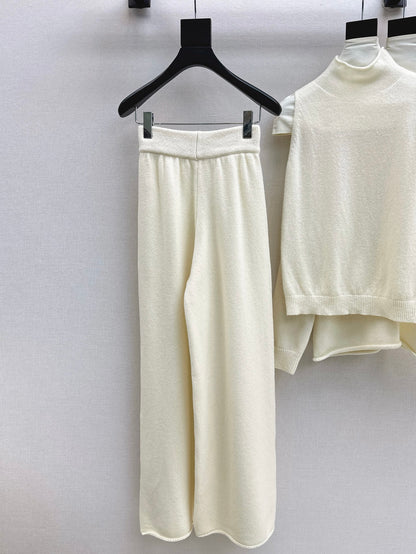 Brun NEW Knitted three-piece set