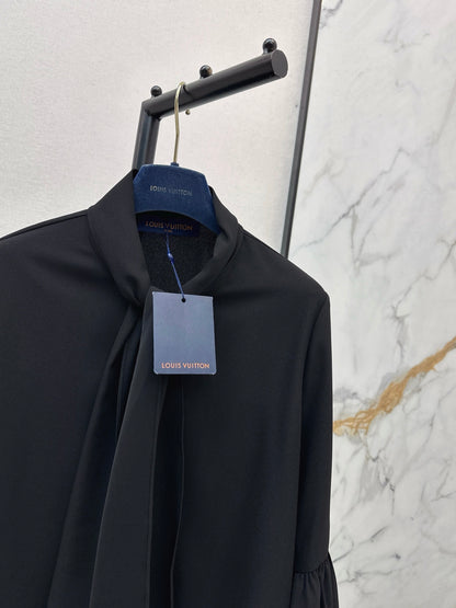 Louis NEW ribbon flare sleeve shirt
