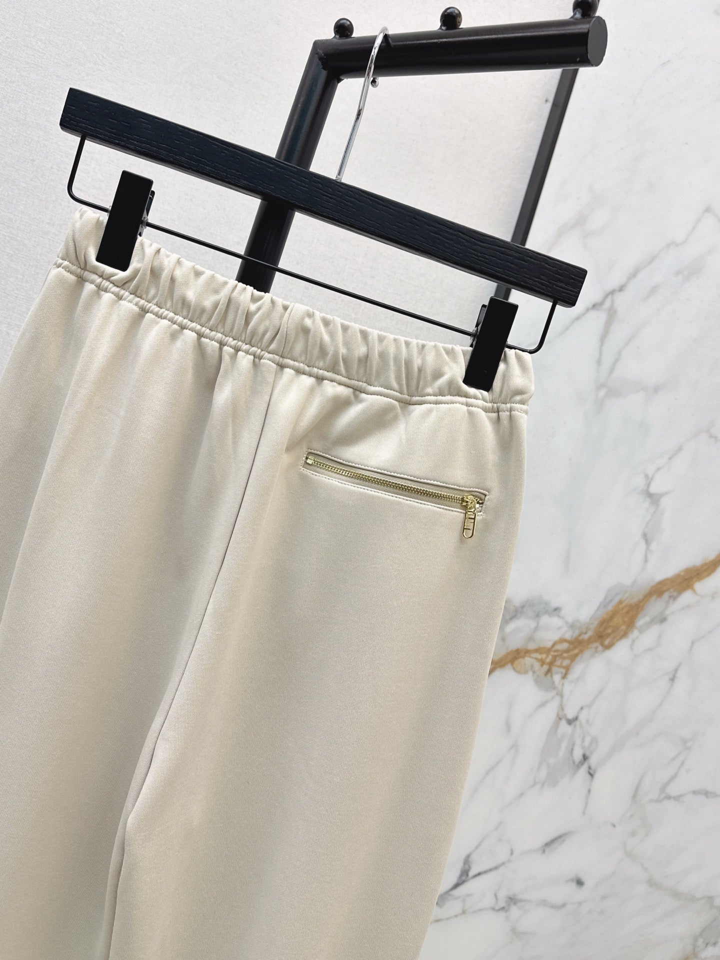 Fend NEW casual pants