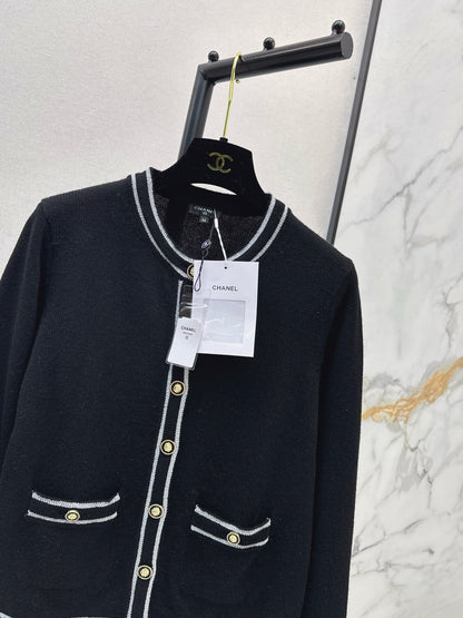 Chan NEW knitted cardigan