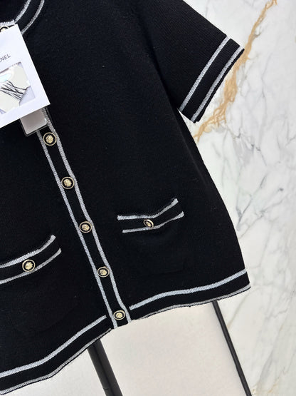 Chan NEW Short-sleeved knitted cardigan