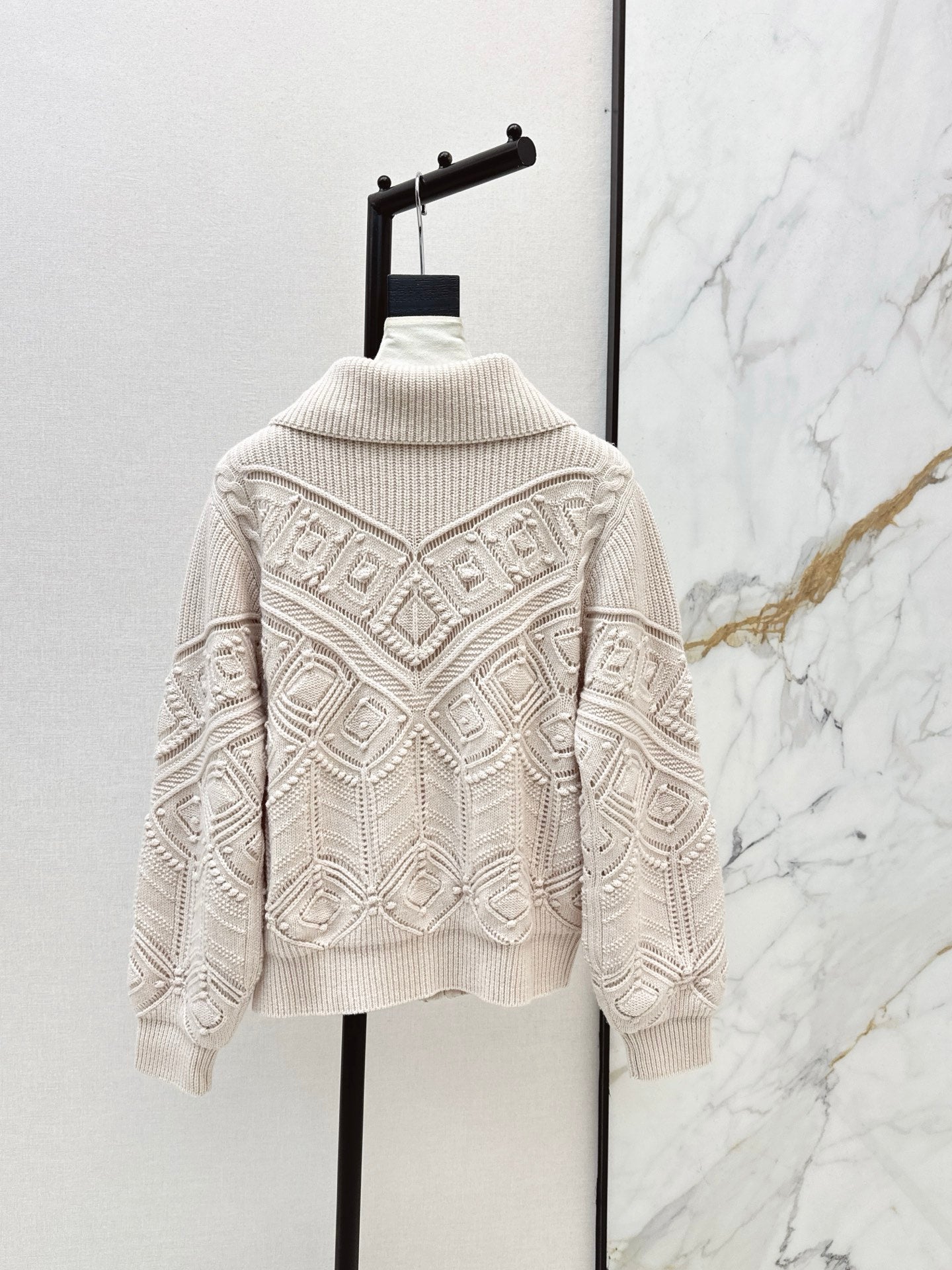 Loro NEW Jacquard knit cardigan