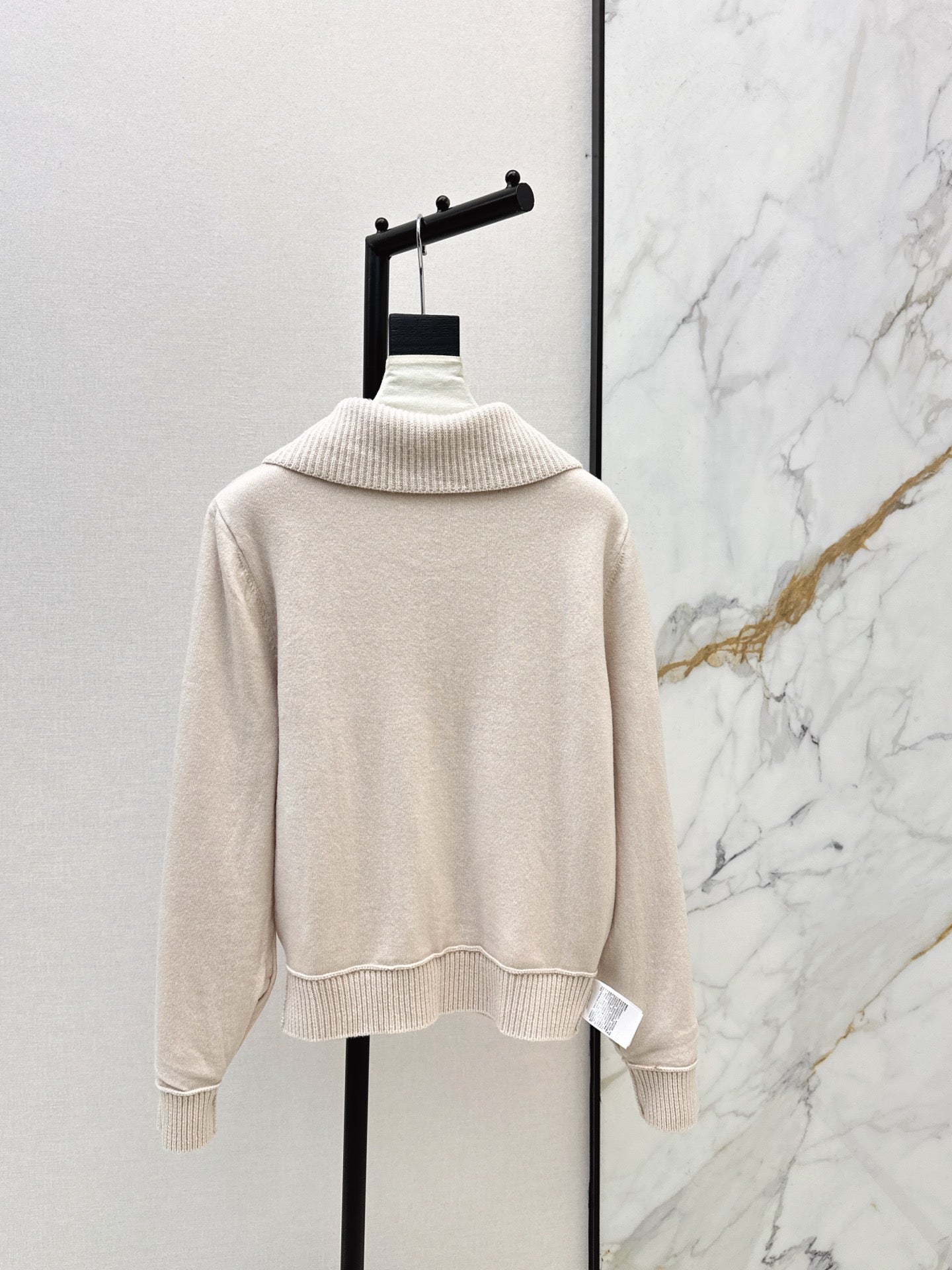 Loro NEW Jacquard knit cardigan