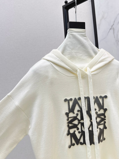 Max NEW hooded sweater