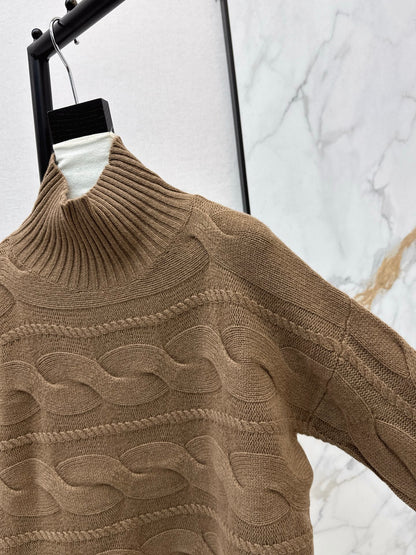 Max NEW turtleneck sweater