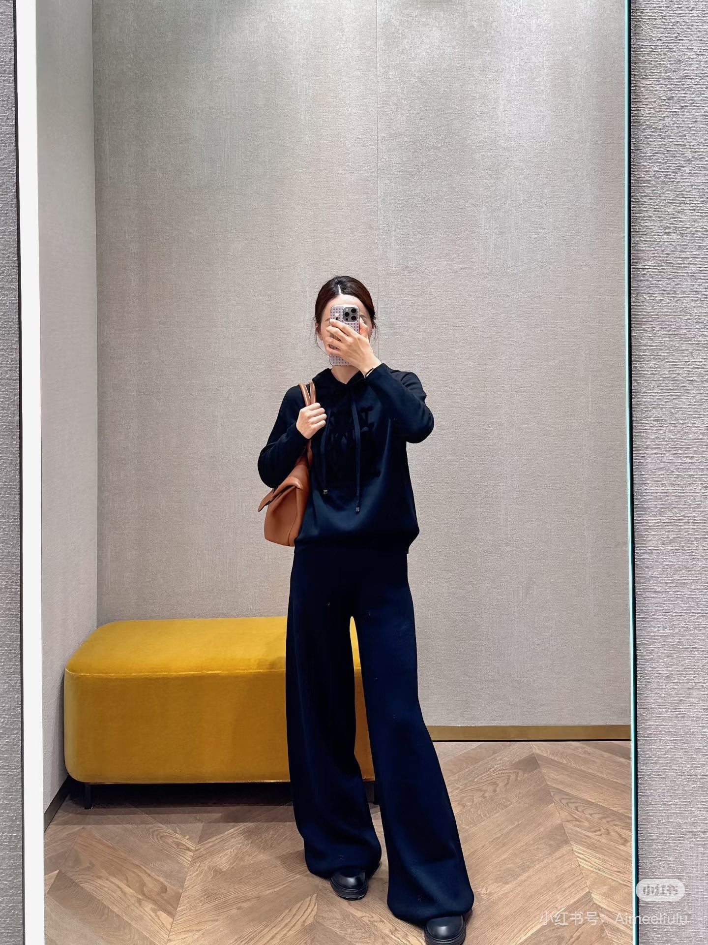 Max NEW hooded sweater