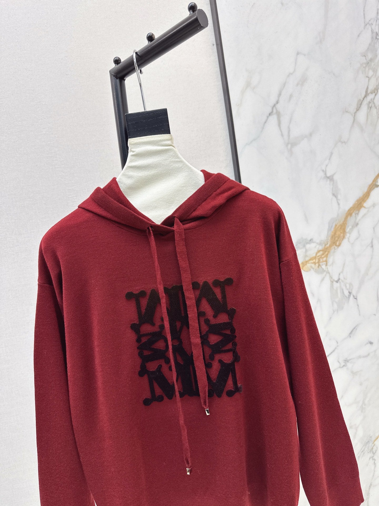 Max NEW hooded sweater