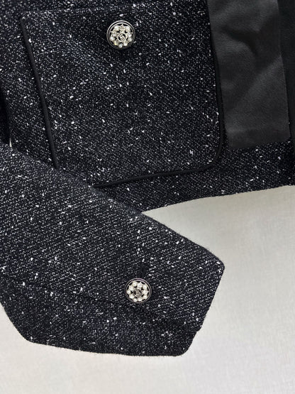 Chan NEW Houndstooth woven coat