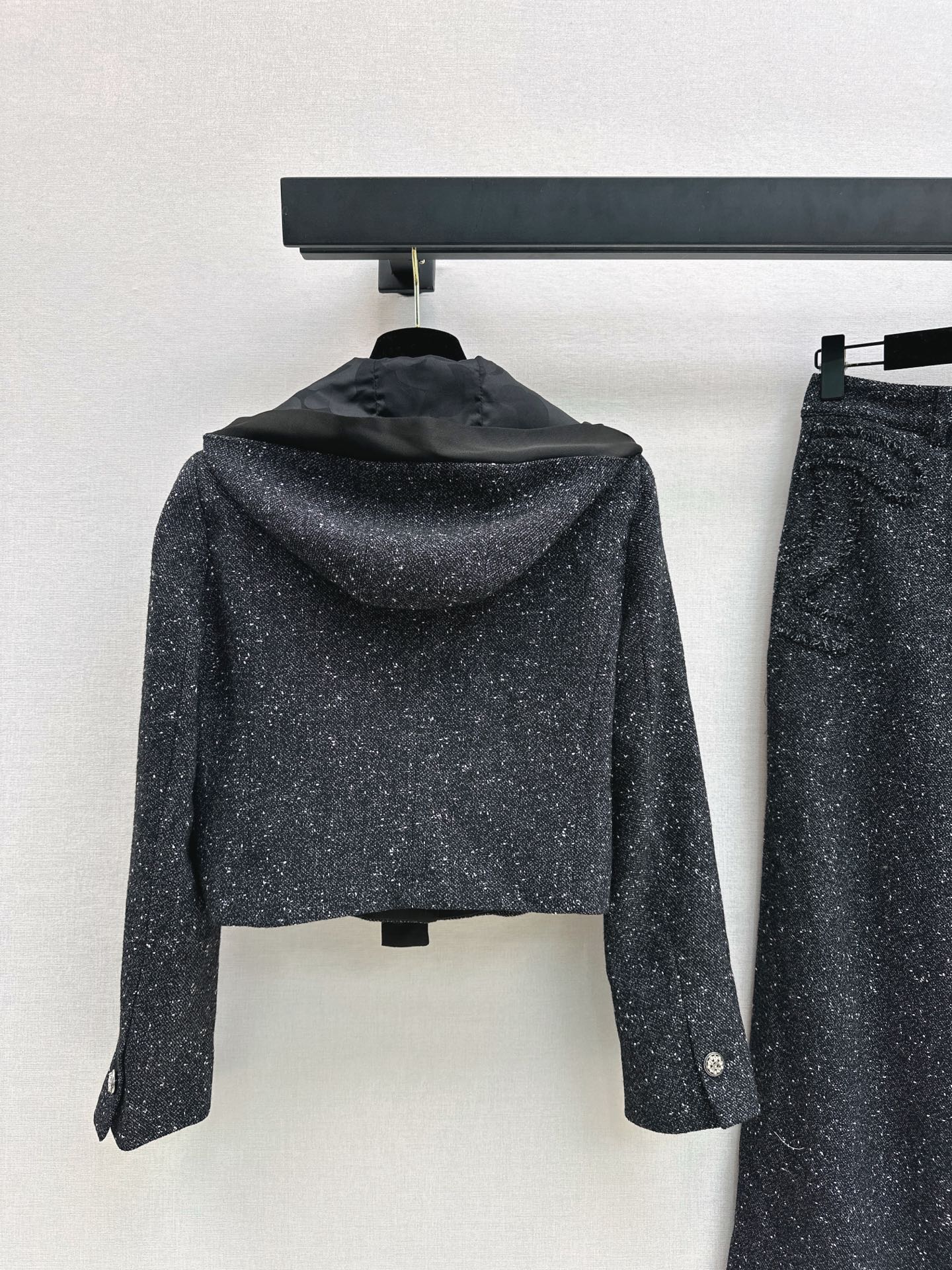 Chan NEW Houndstooth woven coat