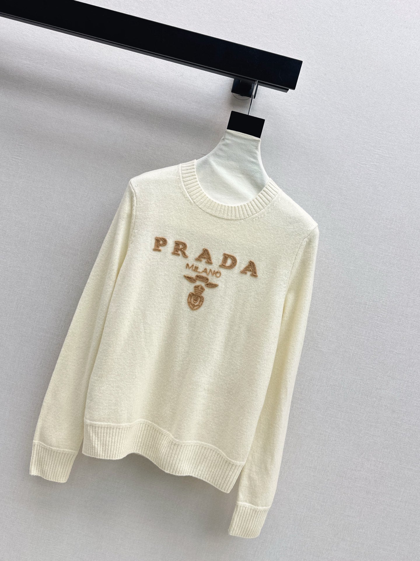 Pra NEW knitted sweater