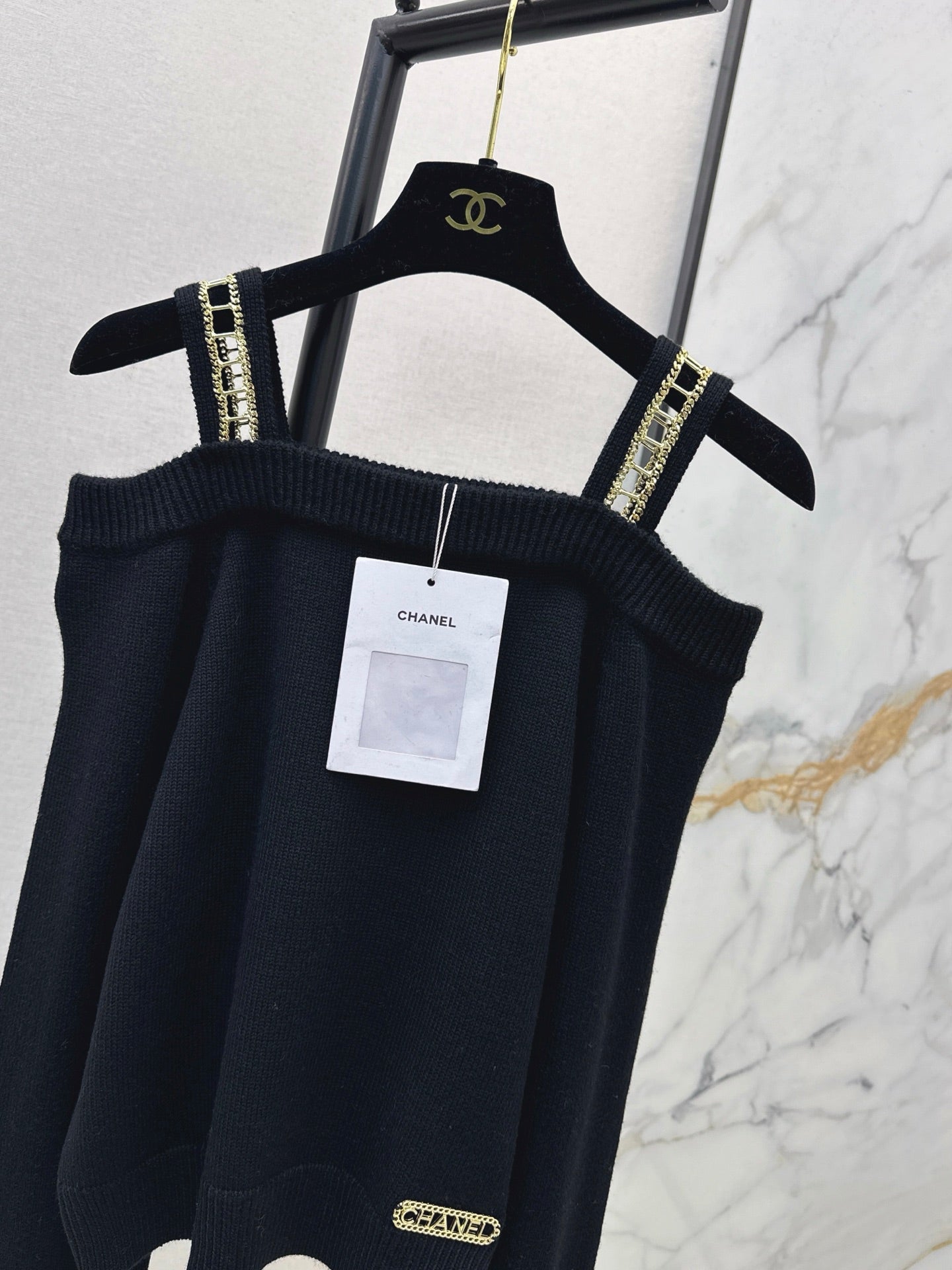 Chan NEW Chain-link openwork off-shoulder cashmere sweater