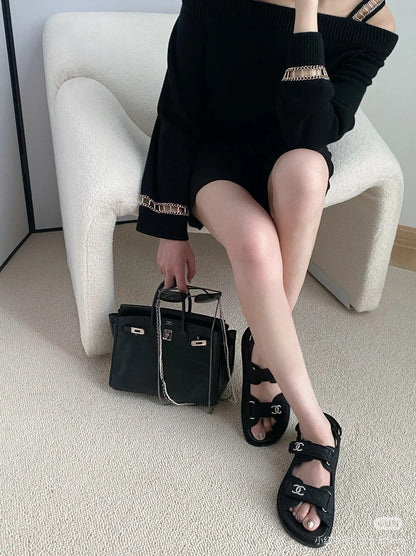 Chan NEW Chain-link openwork off-shoulder cashmere sweater