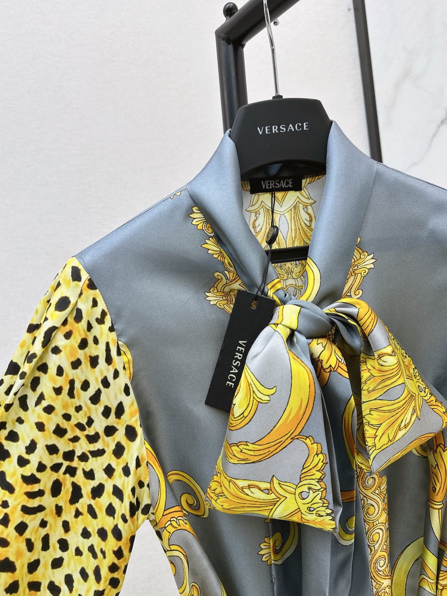 Ver NEW Printed silk dress