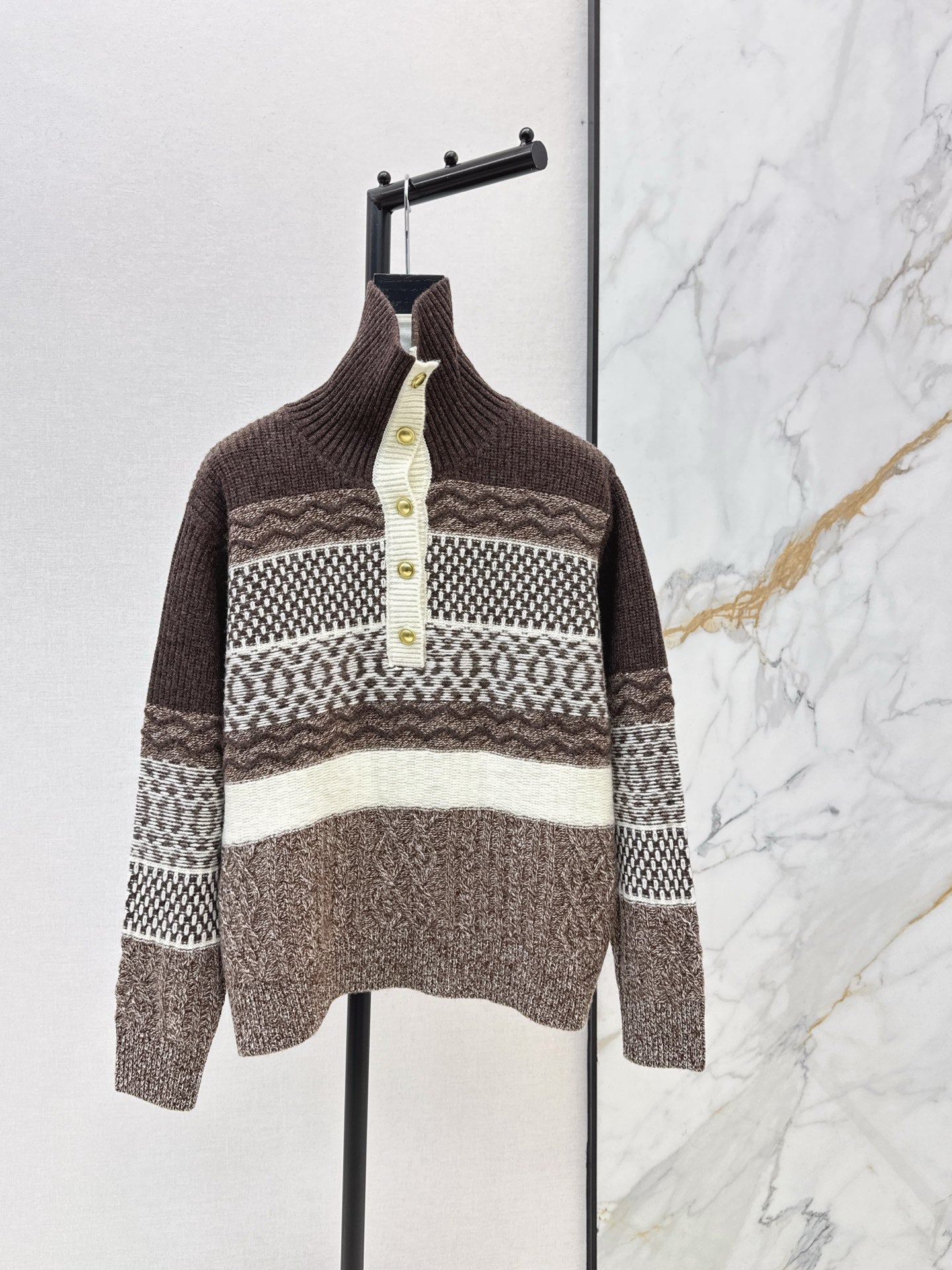 Loro NEW striped sweater