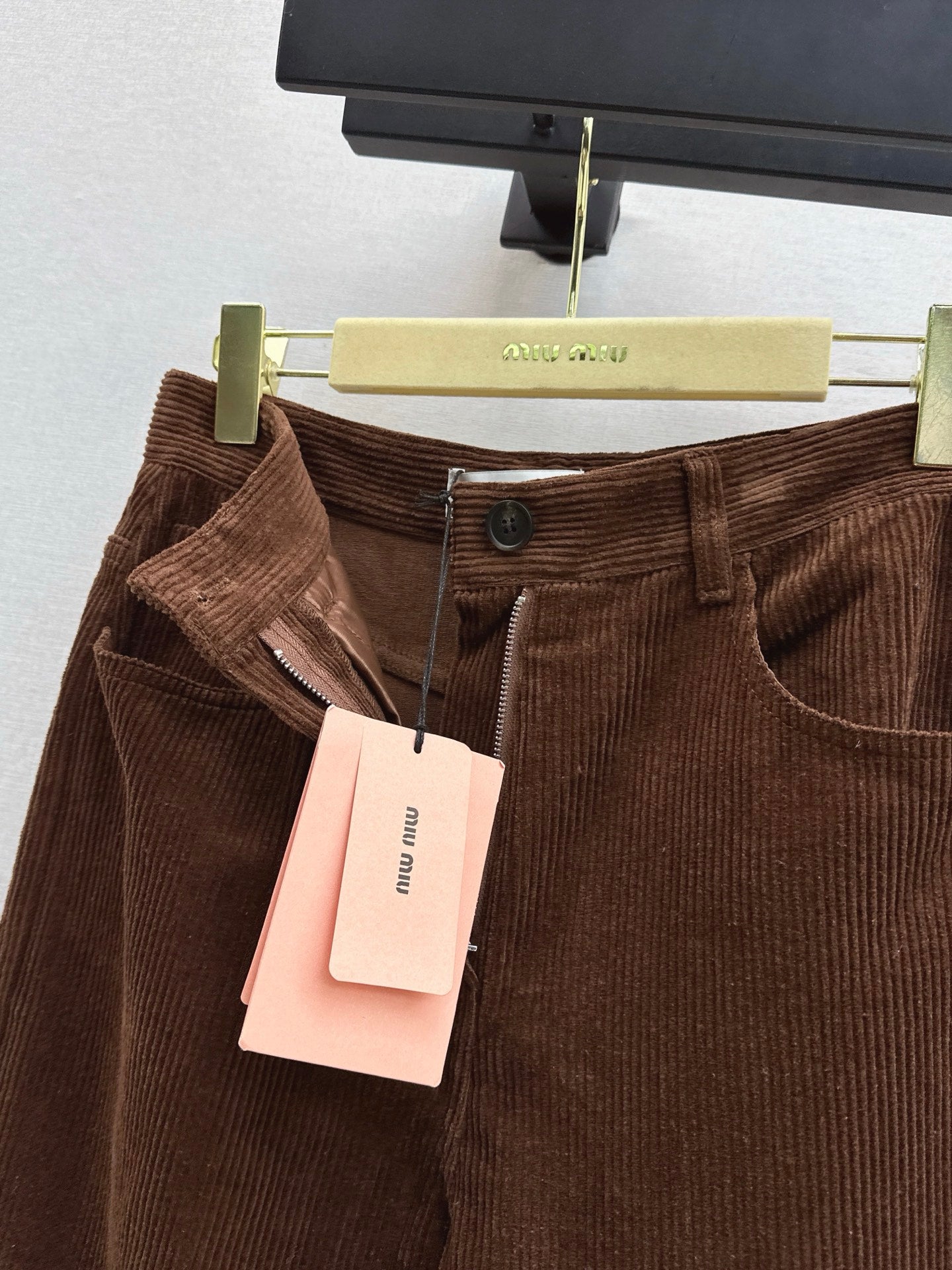 Miu NEW Corduroy straight leg pants