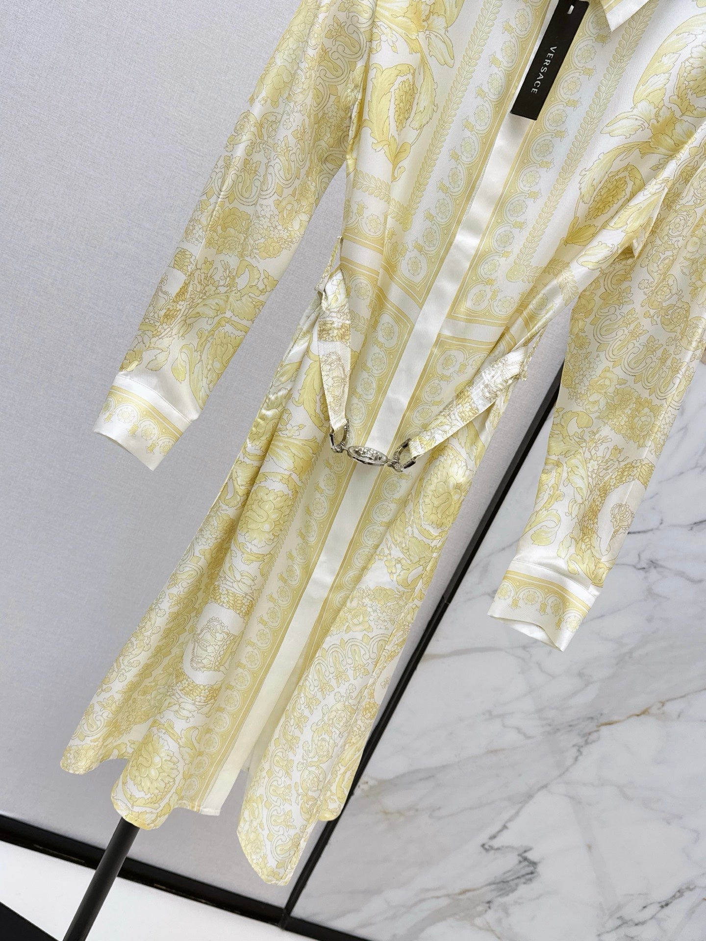 Ver NEW Printed silk dress