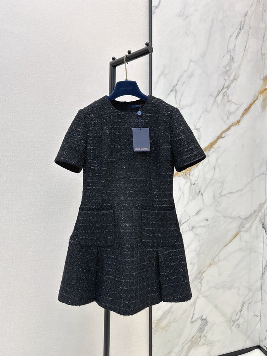 Louis NEW woolen dress