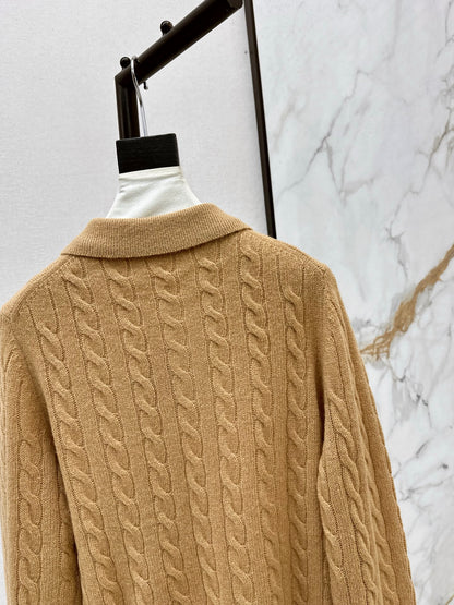 Ra1 NEW knitted sweater