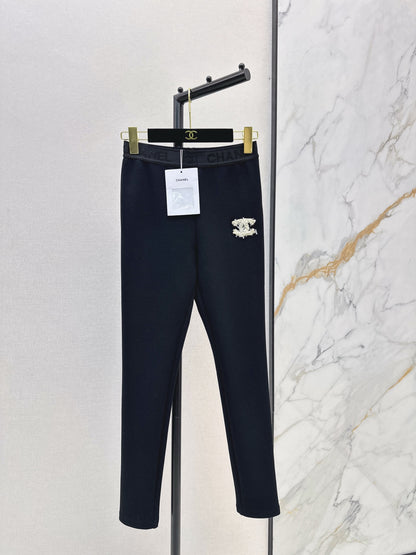 Chan NEW Tight leggings