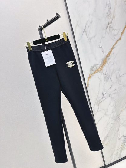 Chan NEW Tight leggings