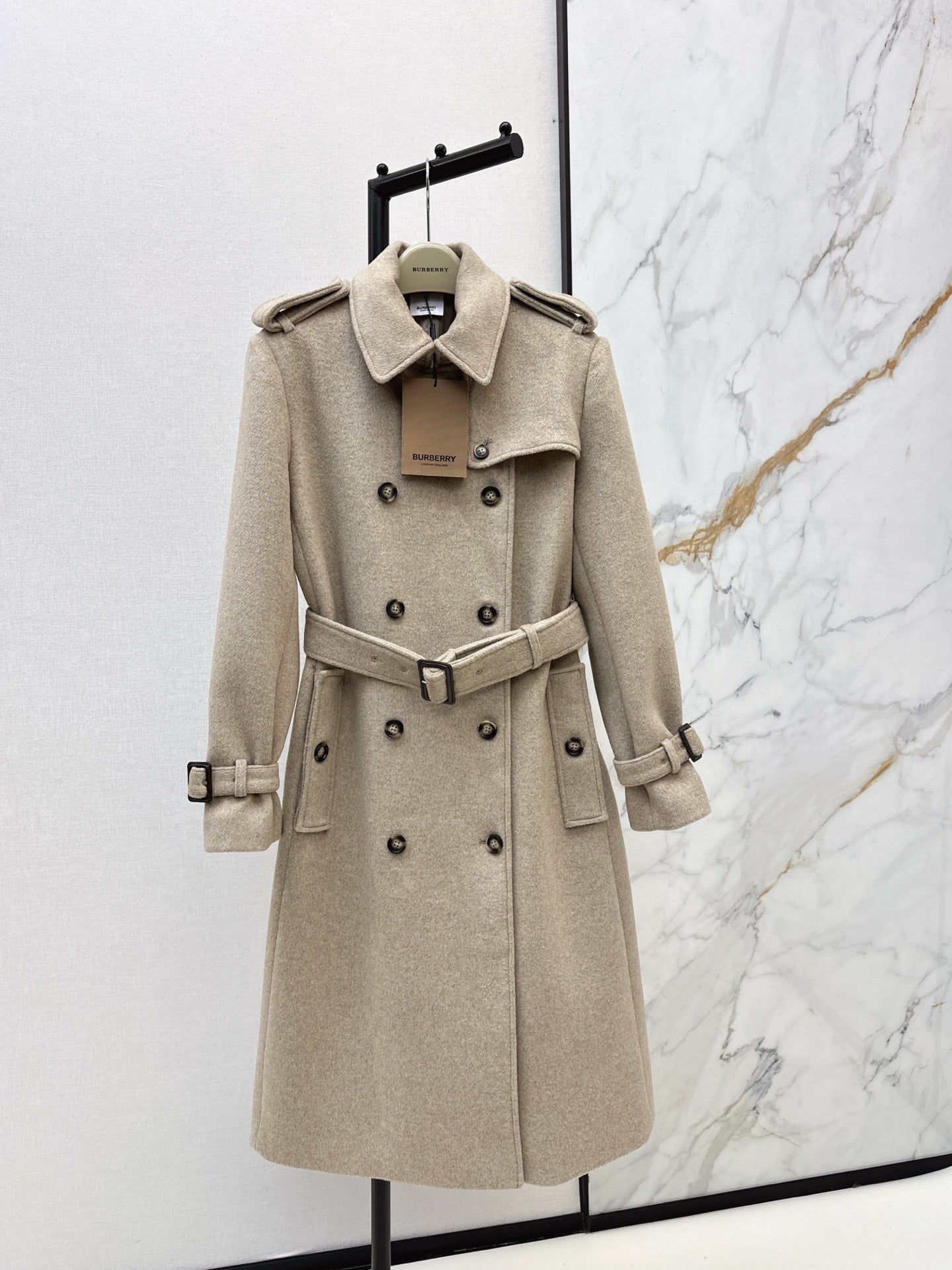 Bur NEW woolen overcoats