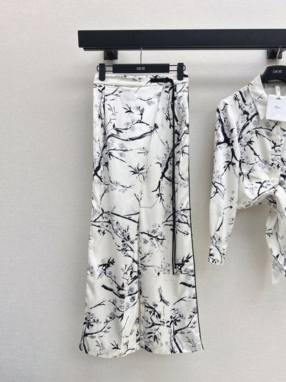 CD NEW printed pants