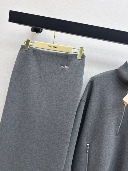 Miu NEW sweatsuit