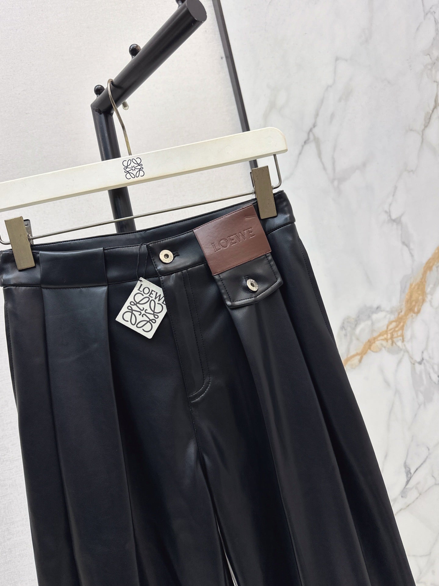 Loe NEW pu leather pants