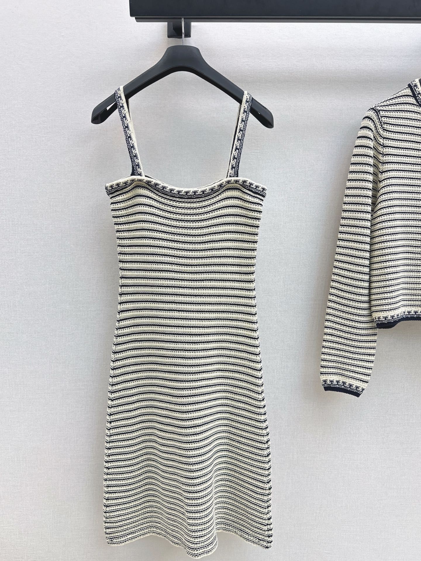 CD NEW striped cardigan