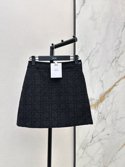 CD NEW woven skirt