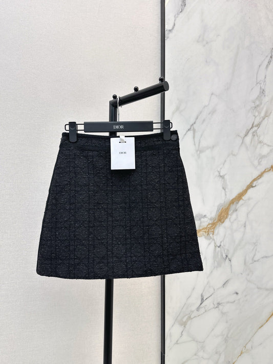 CD NEW woven skirt
