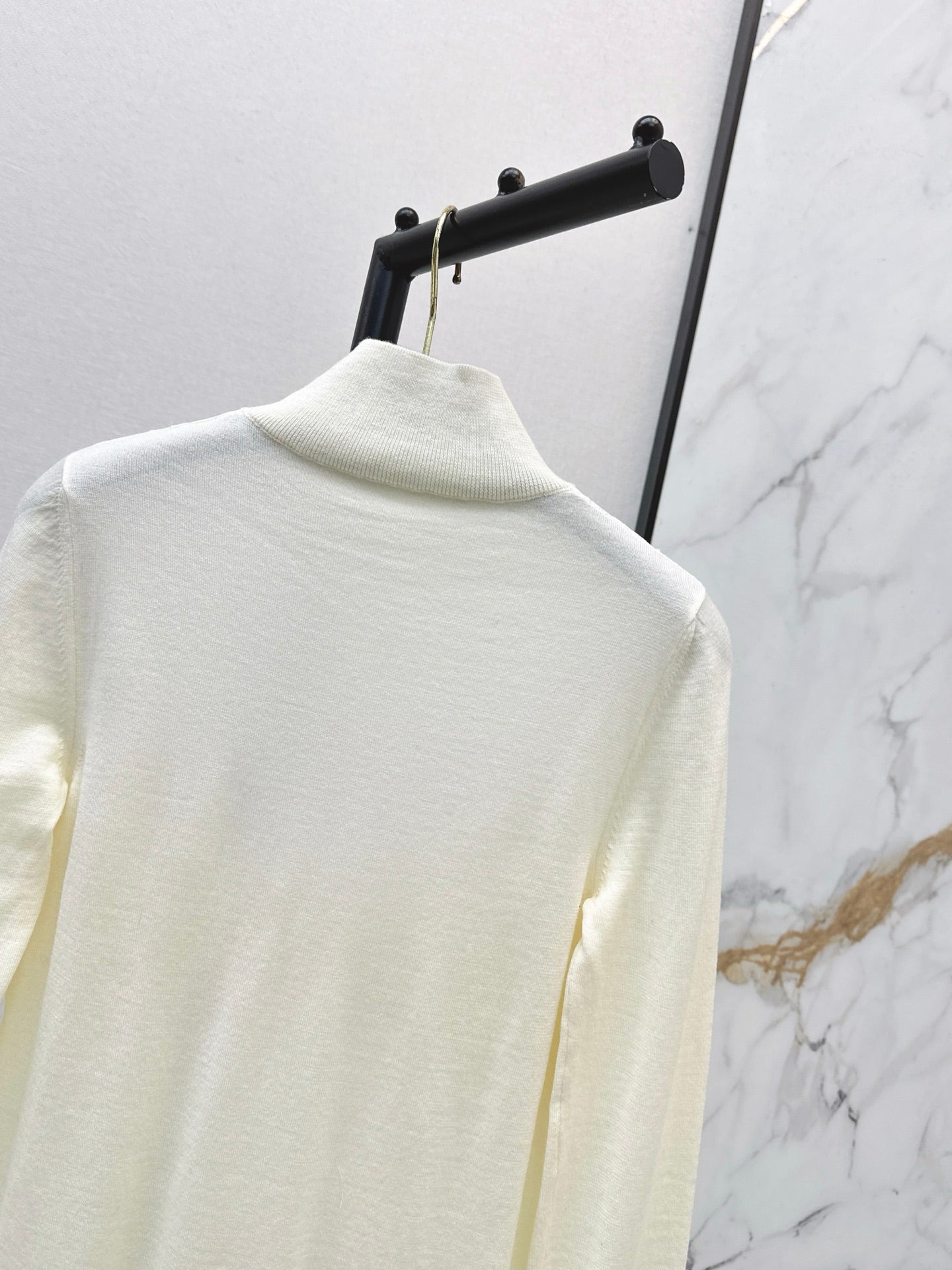 Va1en NEW Lace base layer