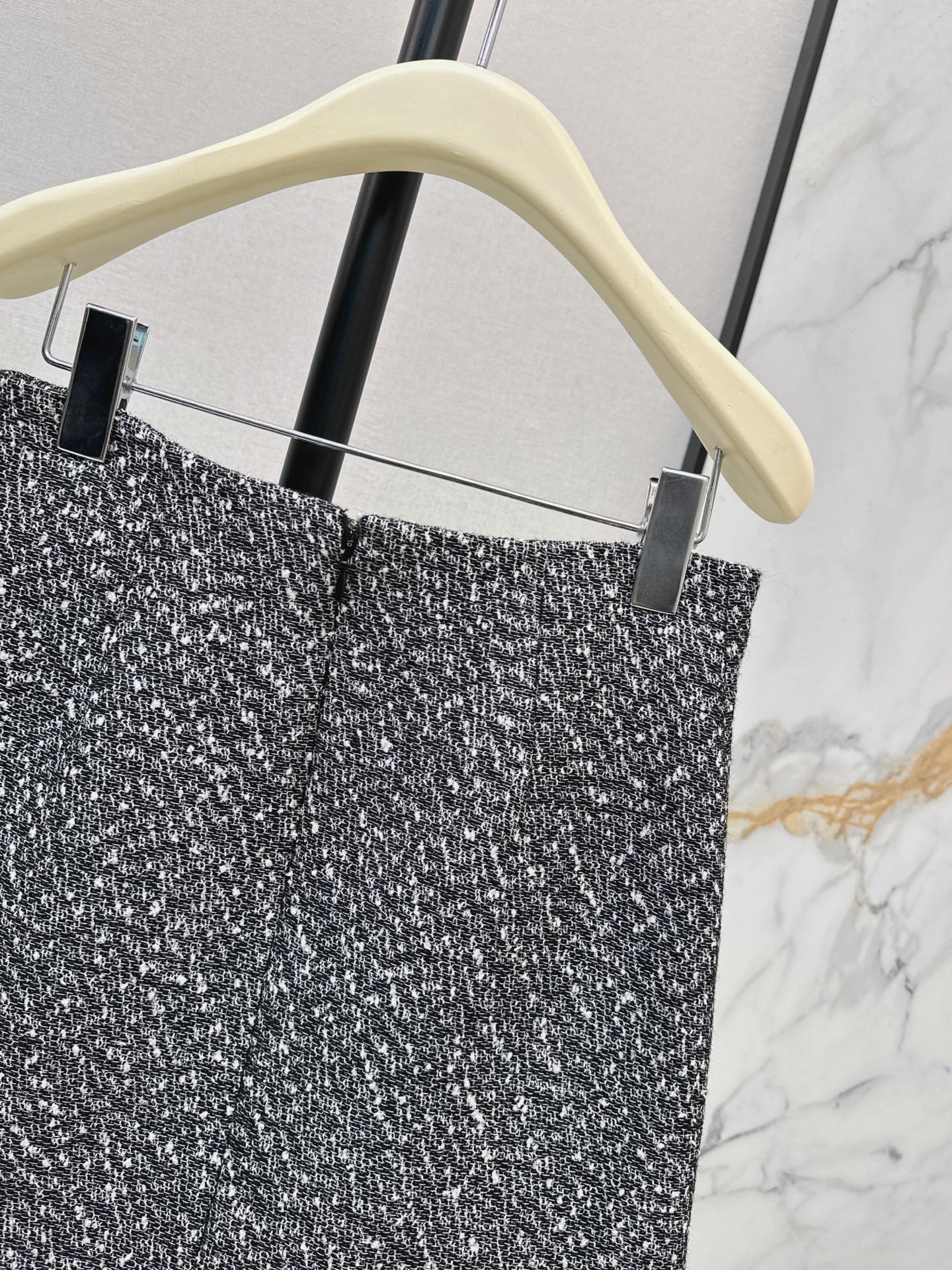 Schla NEW Tweed skirt