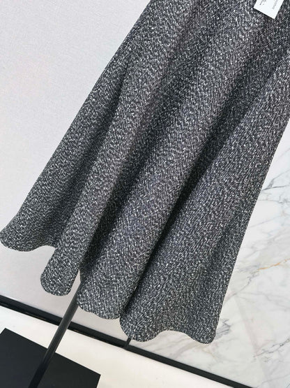 Schla NEW woven skirt