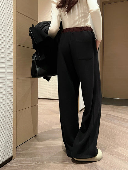 Brun NEW Straight pants