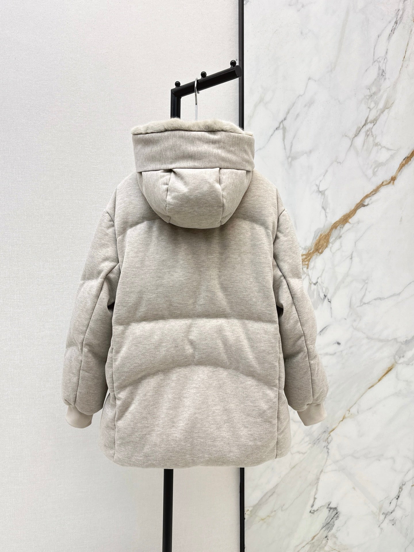 Loro NEW down jacket