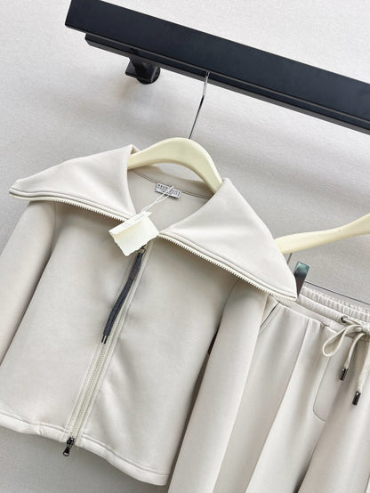 Brun NEW casual suit