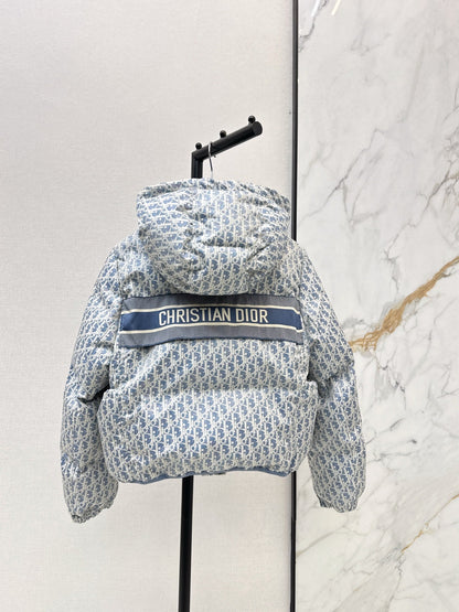 CD NEW Hooded down jacket